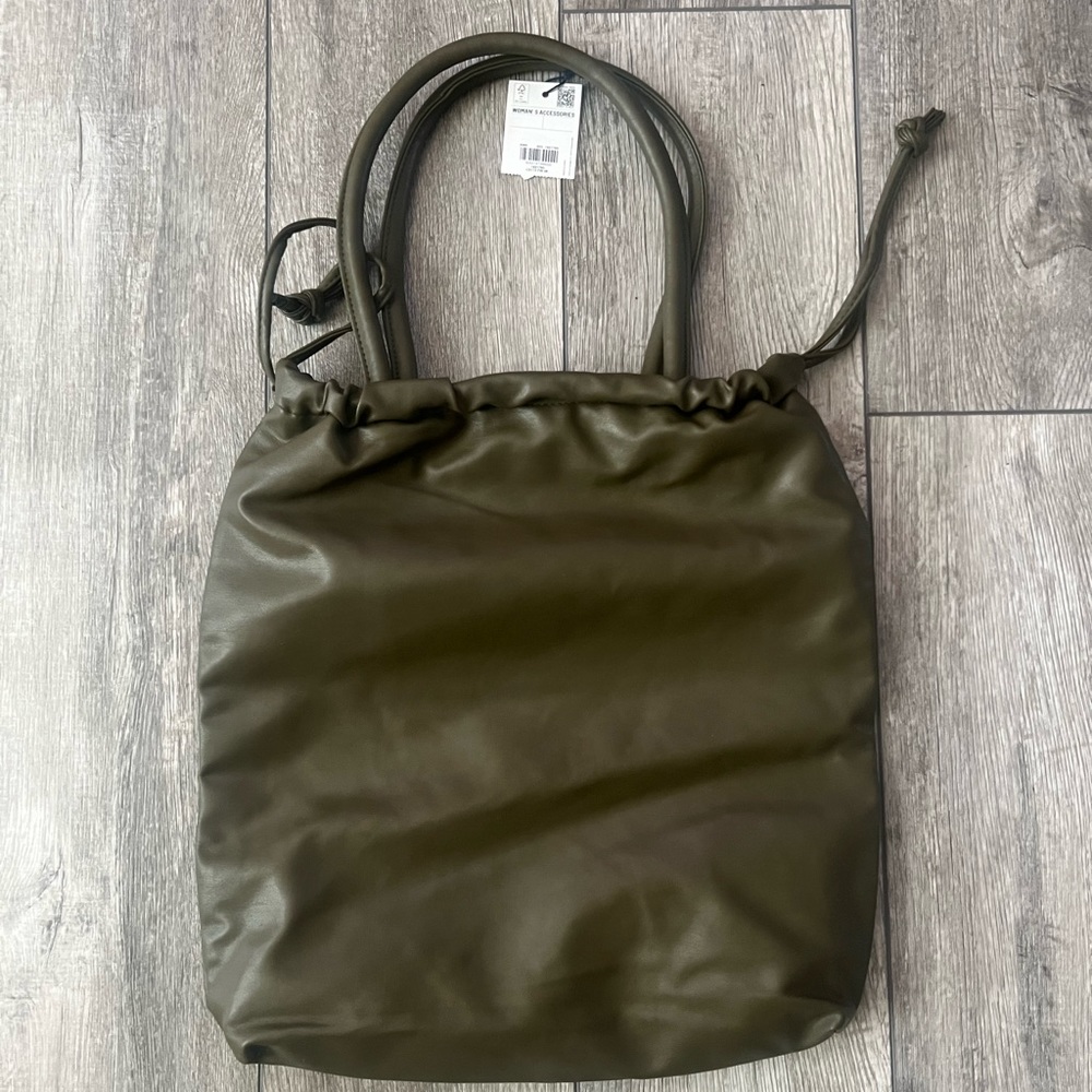 OVS Love People. Not Labels Bag (New)